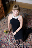 Hault Her Dress